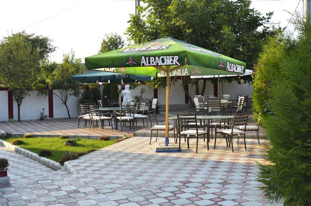 Motel - Restaurant Leon Bacau Luaran gambar